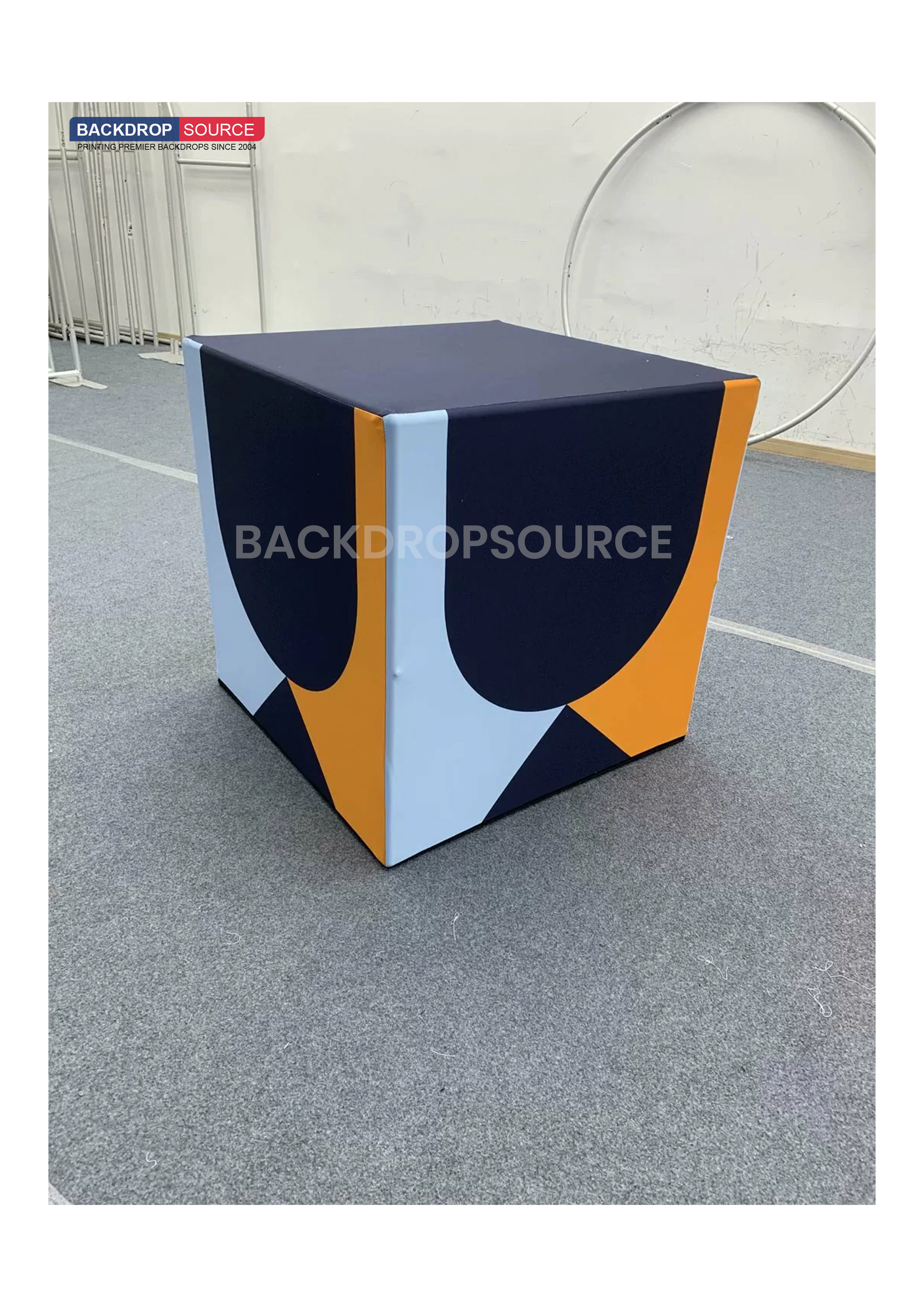10 Sets of Stretch Fabric Displays for Product Showcase