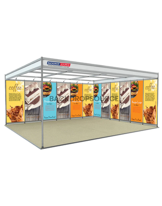 Grafica espositiva Shell Scheme per stand largo 20 piedi x profondo 10 piedi