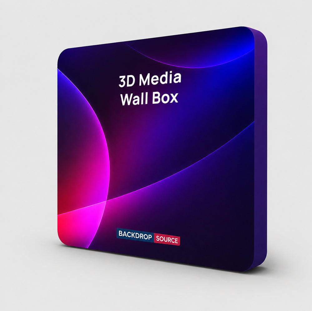 Exhibición multimedia con tejido tensado en caja de pared 3D