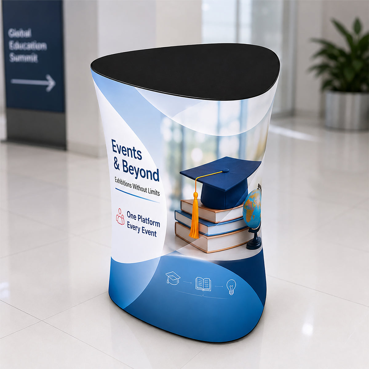 Banco espositivo in tessuto triangolare (per podi e stand espositivi)