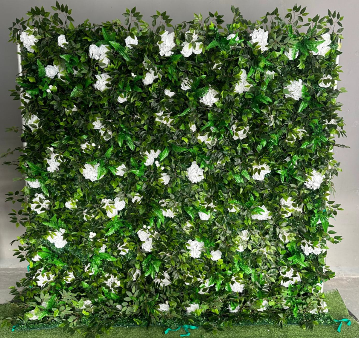 Sfondo a parete floreale artificiale per eventi – Stile 05